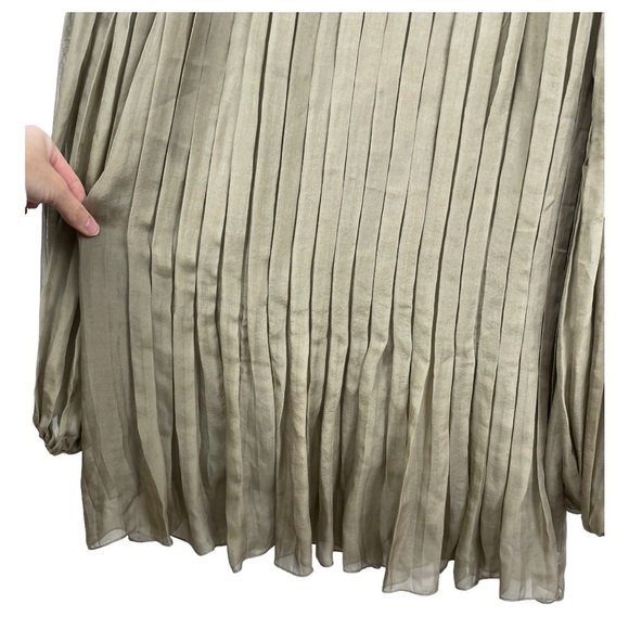 ANDY The-Ahn 100% Silk Pleated Olive Long Sleeved Tunic Size 10 - Picture 9 of 9
